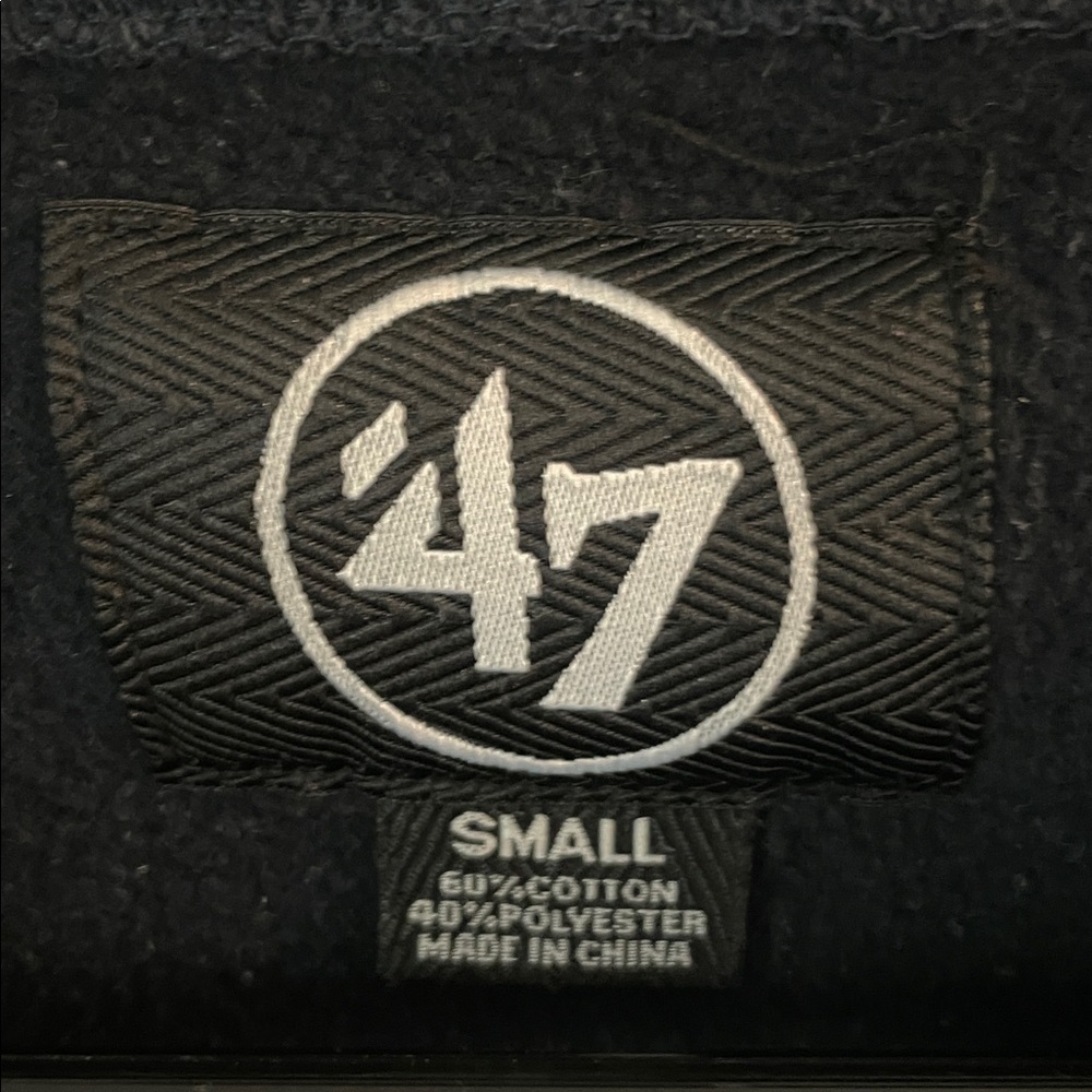 Men’s 47 brand dark blue Utah Jazz Basketball crew neck size small - Picture 3 of 4